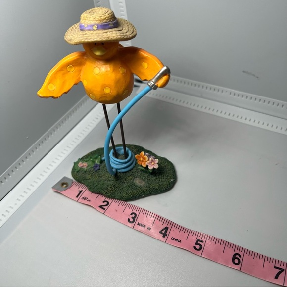 RUSS BERRIE TWEET ALONG WITH ME Yellow Gardening Yardbird FIGURINE 11679 - Picture 3 of 5